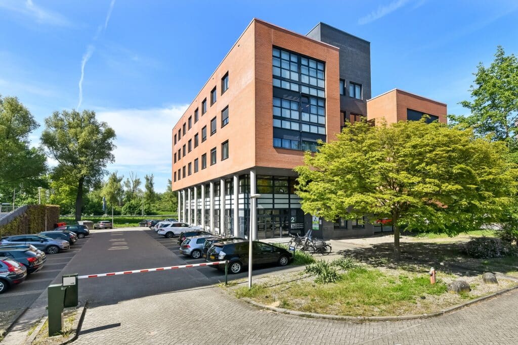 JG Webmarketing huurt ca. 400 m² in Arnhem-Zuid