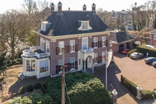 Berkhout & Van Rijn naar kantoorvilla aan Velperweg 148