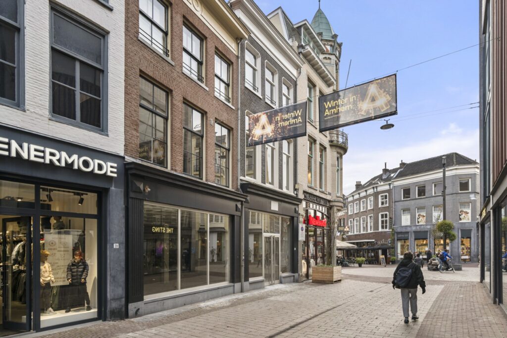 Bestseller opent nieuwe winkel